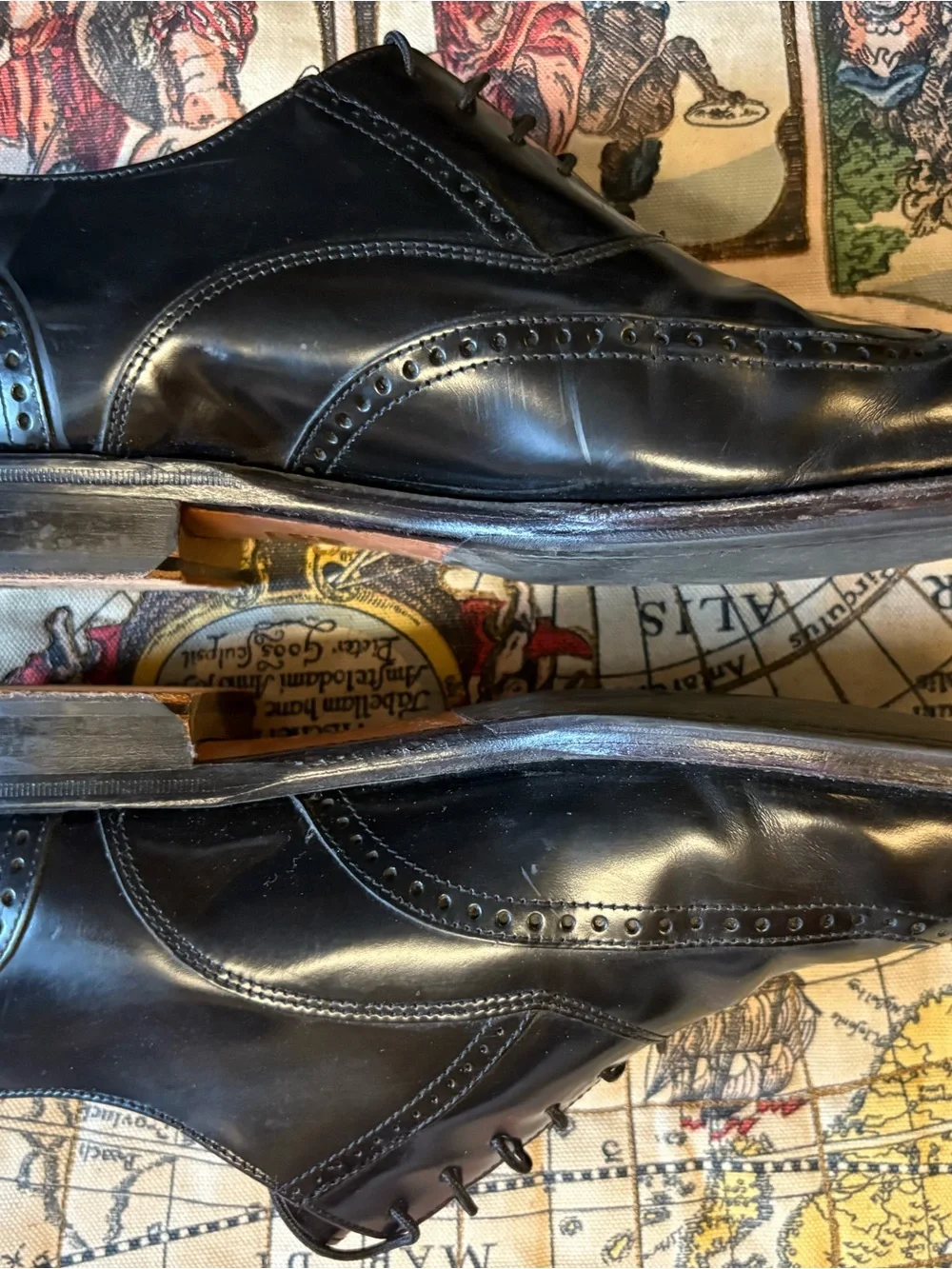Johnston & Murphy Black Leather Brogue Wingtip Oxfords